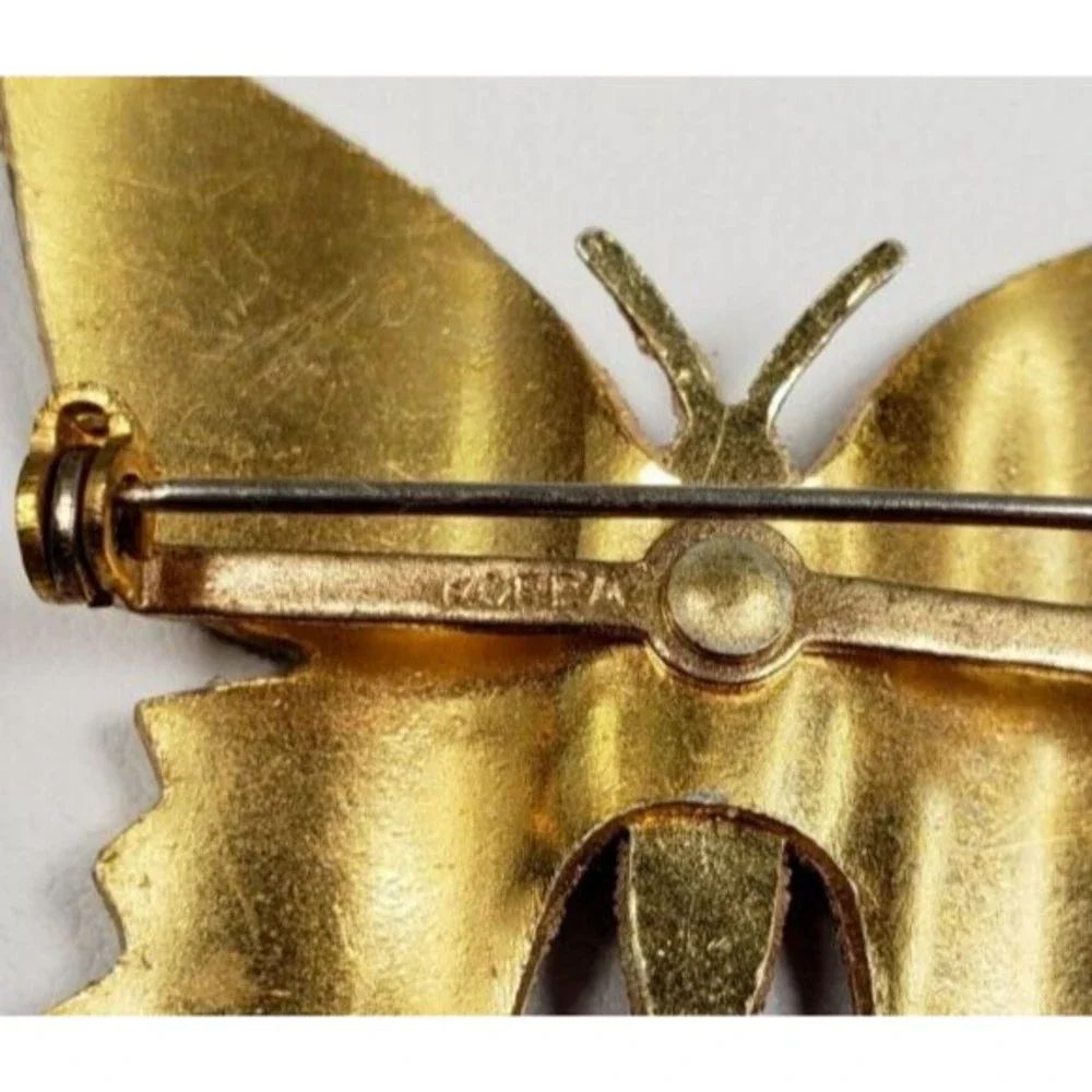 Vintage Korea Painted Flocked Stamped Metal Small  Butterfly Brooch - Picture 7 of 7